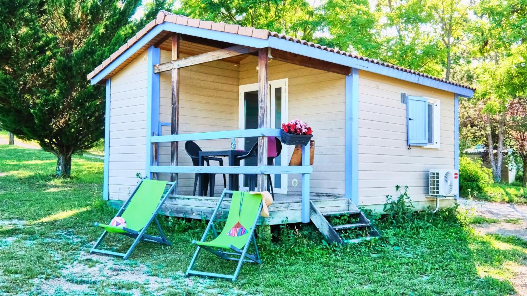 Camping Le Couriou Recoubeau-Jansac Eksteriør bilde